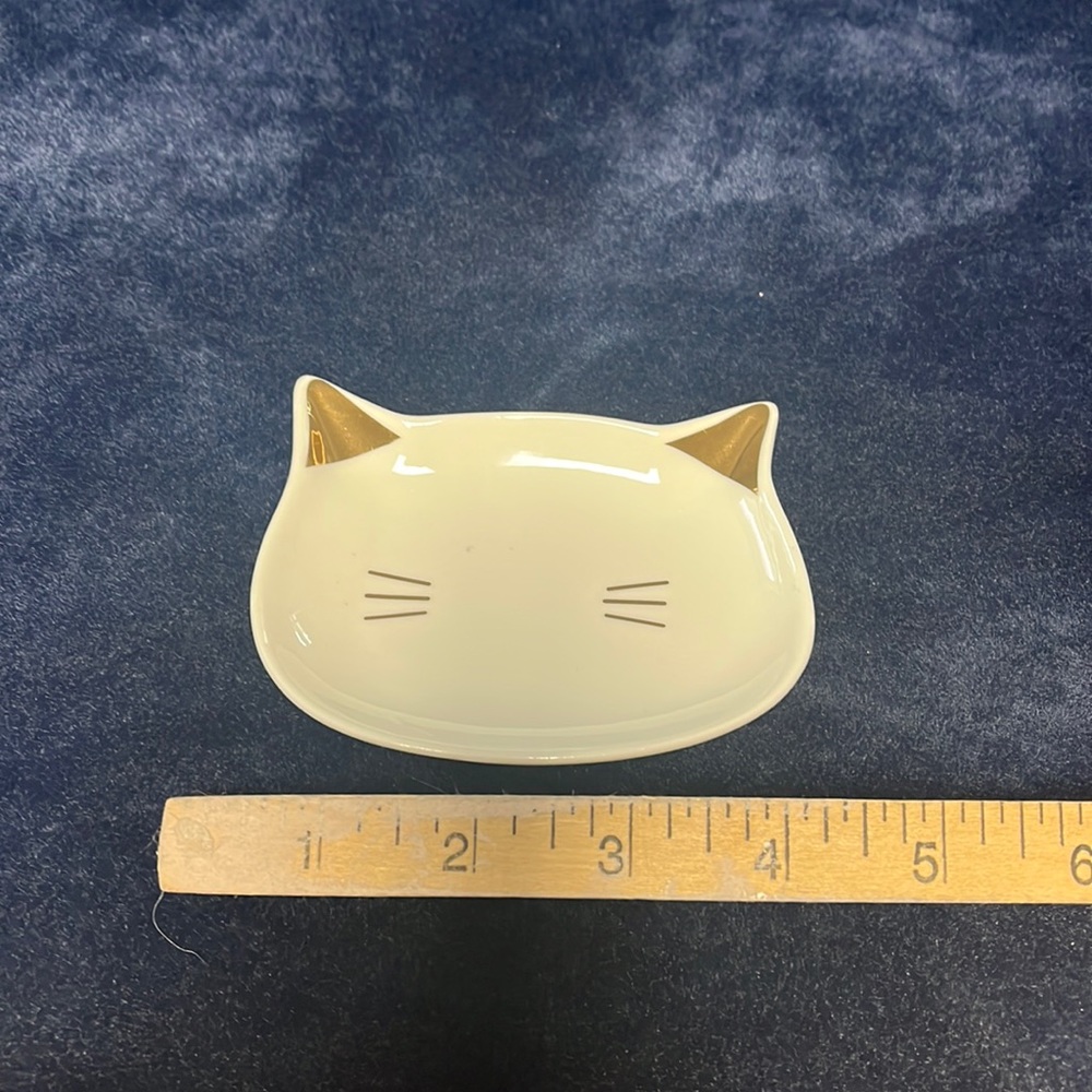 Mini Avon cat plate